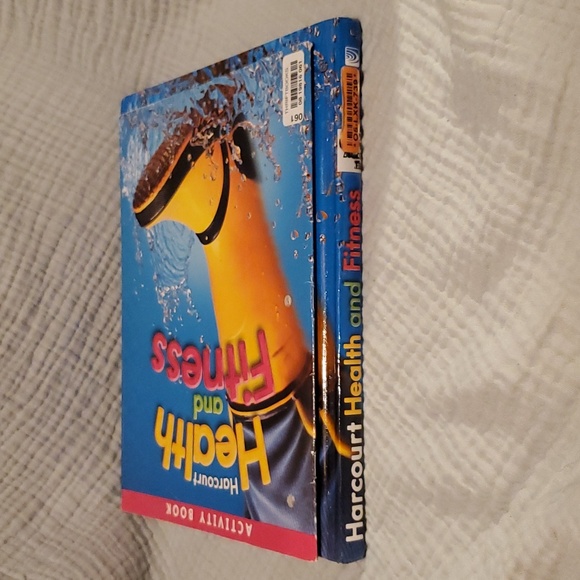 Harcourt health and fitness student textbook and student activity book grade 1 - Picture 6 of 7